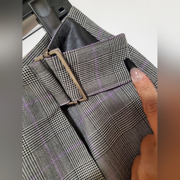 *vintage* Y2K Express gray/purple plaid wrap skirt with buckle size 3/4 - Picture 6 of 11